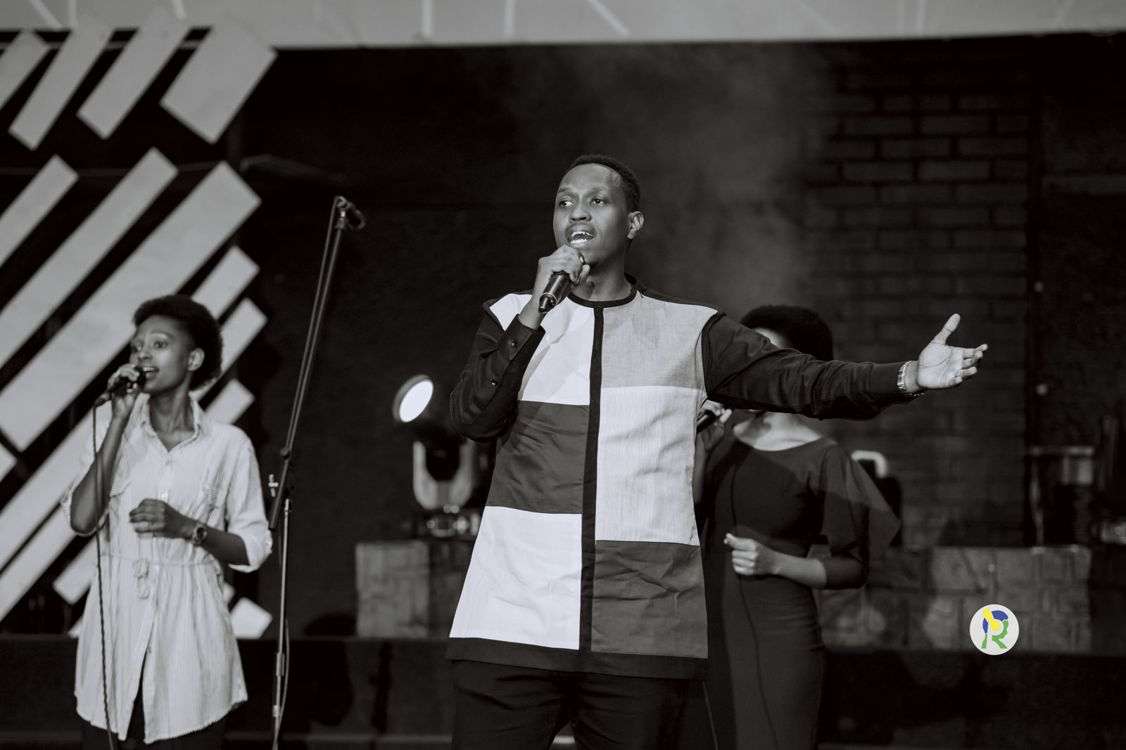 Busco Nshuti Concert